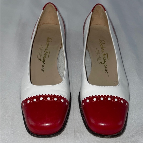 Salvatore Ferragamo Shoes - SALVATORE FERRAGAMO VINTAGE LESTA PUMPS FTL-01-108